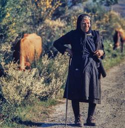 PASTORA A LA COMARCA DE MATARRANYA 1972