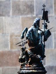 SANT SANT JORDI PATI DELS TARONGERS 
DRAC