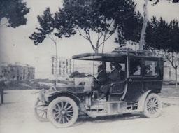 AUTOMOBIL A TARRAGONA INICIS S XX 
C P