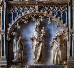 CUSTODIA DELS CORPORALS DAROCA 
COL LEGIATA DE DAROCA