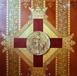 MEDALLÓ SOSTRE 
PALAU DE JUSTICIA