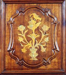 ARMARI INCRUSTACIONS S XVIII 
CASTELL DE PERELADA