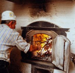 FORN DE PA A BERBEGAL (HUESCA)