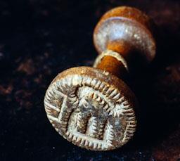 FORN DE PA A CUEVAS DE SAN MARCOS (MALAGA)
SEGELL PER MARCAR EL PA