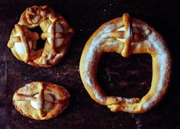 FORN DE PA A JAEN 
MONA DE PASCUA