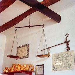 FORN DE PA ARGENTONA