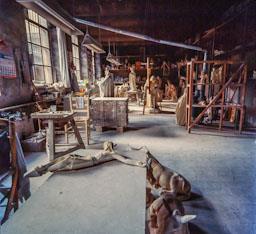 FÀBRICA DE SANTS A OLOT (1994)