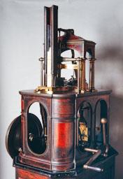 NAQUINA DE MARCAR BITLLETS TREN DE SARRIÀ 
MUSEU MARES