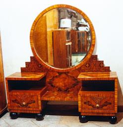 TOCADOR ART DECÓ 
C P