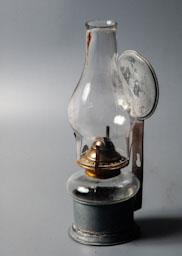 QUINQUE DE PETROLI 
C P