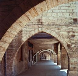 PORXADA PLAÇA DE BANYOLES