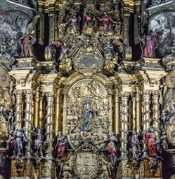 ESGLESIA DE ST CARLOS ZARAGOZA INTERIOR