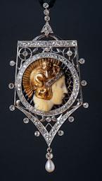 PENJOLL AMB GUERRER LLUIS MASRIERA 
C P