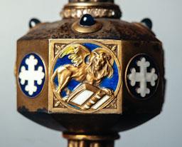 CALZE (DETALL MAGOLLA) LLUIS MASRIERA 
PARROQUIA DE SANT JAUME