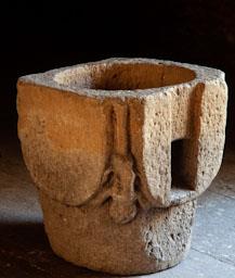 MESURA DE GRA DE BESALU S XII 
M A C B