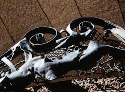 LA PEDRERA BALCONS 
DETALL BARANA