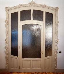 LA PEDRERA PORTA INTERIOR