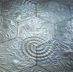 LA PEDRERA PAVIMENT RAJOLES QUATRE ELEMENTS