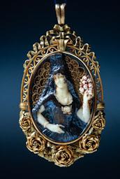 PENJOLL FUSET I GRAU 
C P