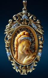 PENJOLL FUSET I GRAU 
C P