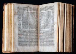 INCUNABLE (R249)
BIBLIOTECA COL LEGI ADVOCATS