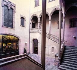 PATI PALAU CENTELLES S XVI 
BARCELONA
