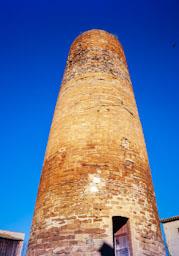 CASTELL DE CRUILLES TORRE DE L`HOMENATGE