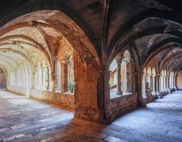 MON VALLBONA DE LES MONGES CLAUSTRE GOTIC