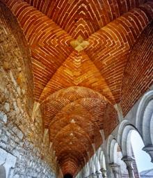 CLAUSTRE CARTOIXA MONTALEGRE 
ARQUITECTE ARNAU DE GURB S XV