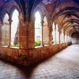 ST JERONI DE LA MURTRA S XV MONESTIR CLAUSTRE