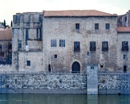 PALAU EPISCOPAL TORTOSA 
RIU EBRE