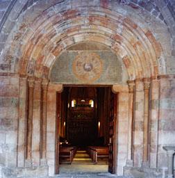 MONESTIR DE POBLET PORTA ROMÀNICA