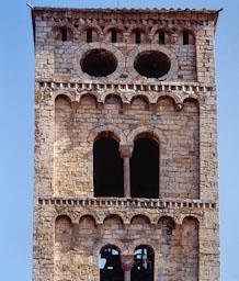 ESGLESIA DE MOLLO S XII CAMPANAR