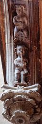 CONVENT DOMINICS DE VIC S XVII CLAUSTRE MUSICA