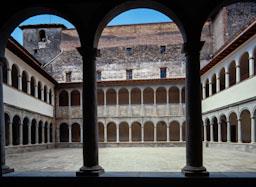 CLAUSTRE CONVENT CARME OLOT