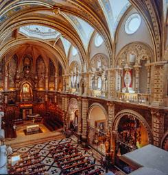 MONESTIR MONTSERRAT ESGLESIA
