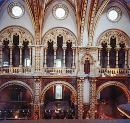 MONESTIR MONTSERRAT ESGLESIA