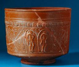 BOL SIGILLATA ARETINA EMPURIES 
MUSEU D´EMPURIES
