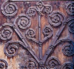 PORTA ESGLESIA DE LLIVIA S XVI