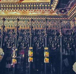 LA CONFIANÇA BOTIGA MATARO 
ANY 2000