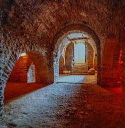 ST MIQUEL DE CUIXA MONESTIR DEPENDENCIES DE LA CRIPTA