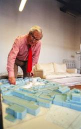 ORIOL BOHIGAS AL SEU RSTUDI