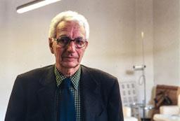 JOSEP MARTORELL AL SEU ESTUDI