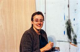 ANNA COMELLES 
AL SEU ESTUDI