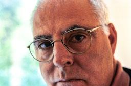 ANTONI LLENA AL SEU ESTUDI 2002