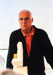 ANTONI LLENA AL SEU ESTUDI 2002