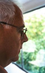 ANTONI LLENA AL SEU ESTUDI 2002