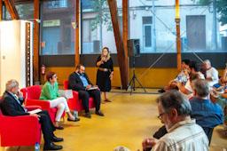 TAULA RODONA SOBRE LLEI DE BARRIS 
NAU GAUDI NURIA PADILLA 
JOSE MONTILLA DAVID BOTE PILAR GONZALEZ-AGÀPITO