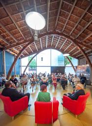 TAULA RODONA SOBRE LLEI DE BARRIS 
NAU GAUDI 
JOSE MONTILLA DAVID BOTE PILAR GONZALEZ-AGÀPITO