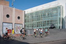 MACBA RICHARD MEIER 1998 S XX